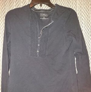 L.L. Bean Women's Long sleeve shirt